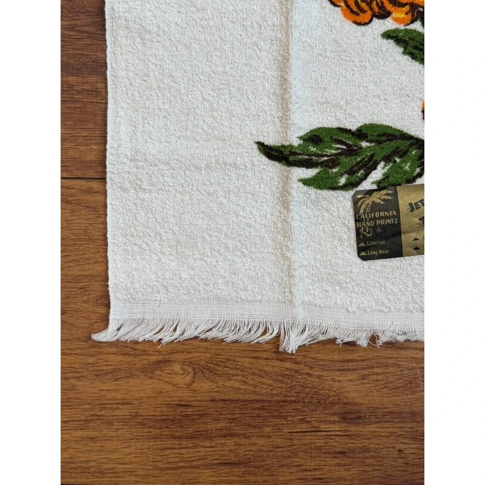 Vintage California Hand Prints Jet Dry Terry Hand Towel NEW Yellow Chrysanthemum